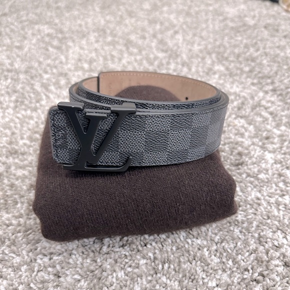 Louis Vuitton Other - LV belt